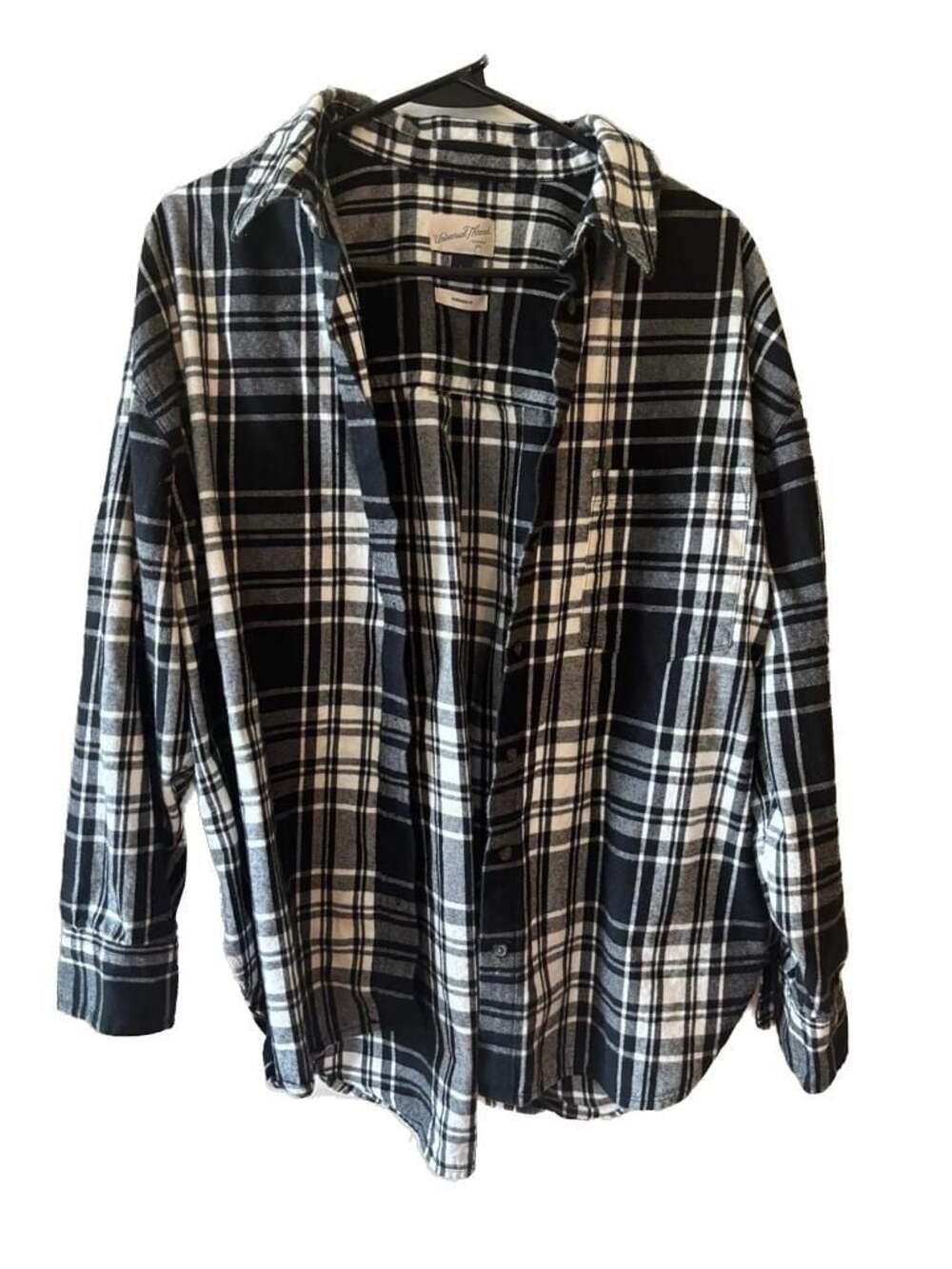 Universal Thread Women's Oversized Fit Plaid Flannel Button Down Shirt